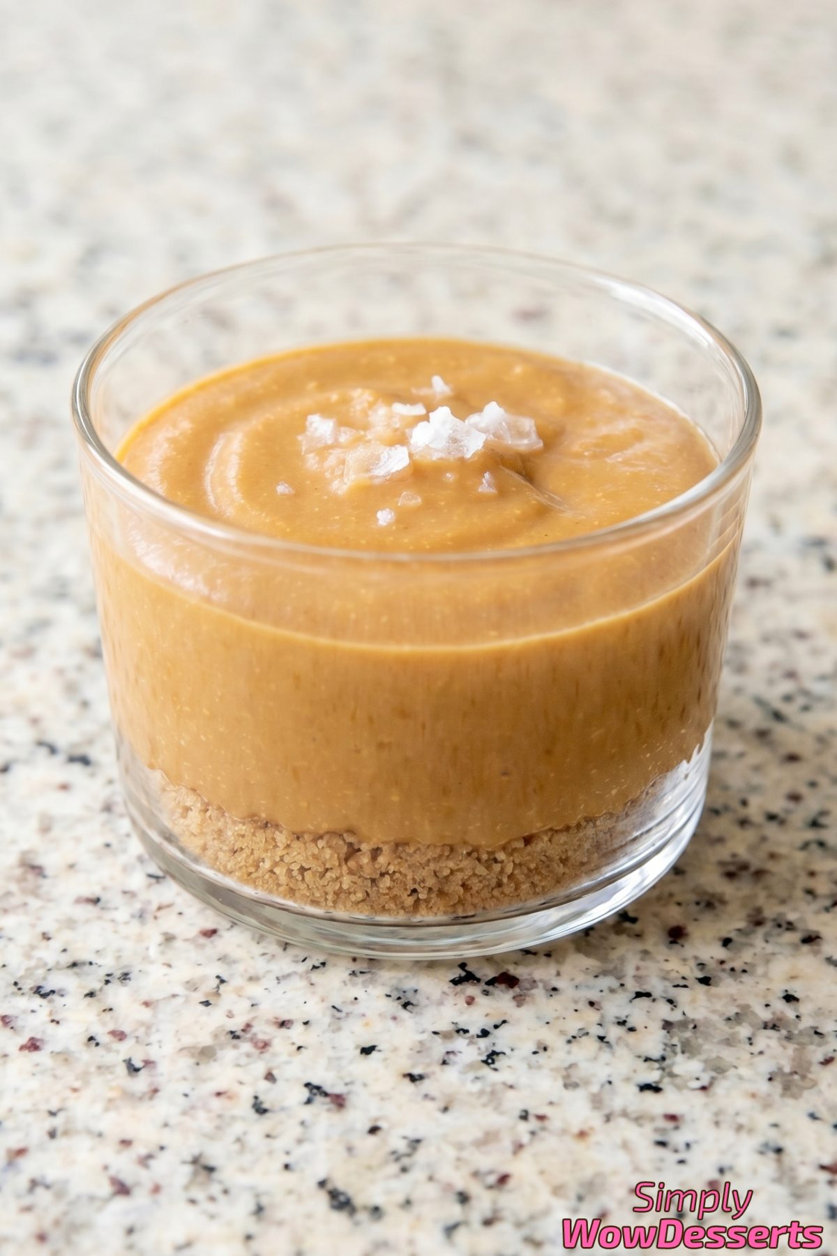 Velvety caramelized white chocolate mousse cups