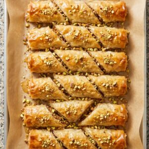 Crispy Baklava Rolls