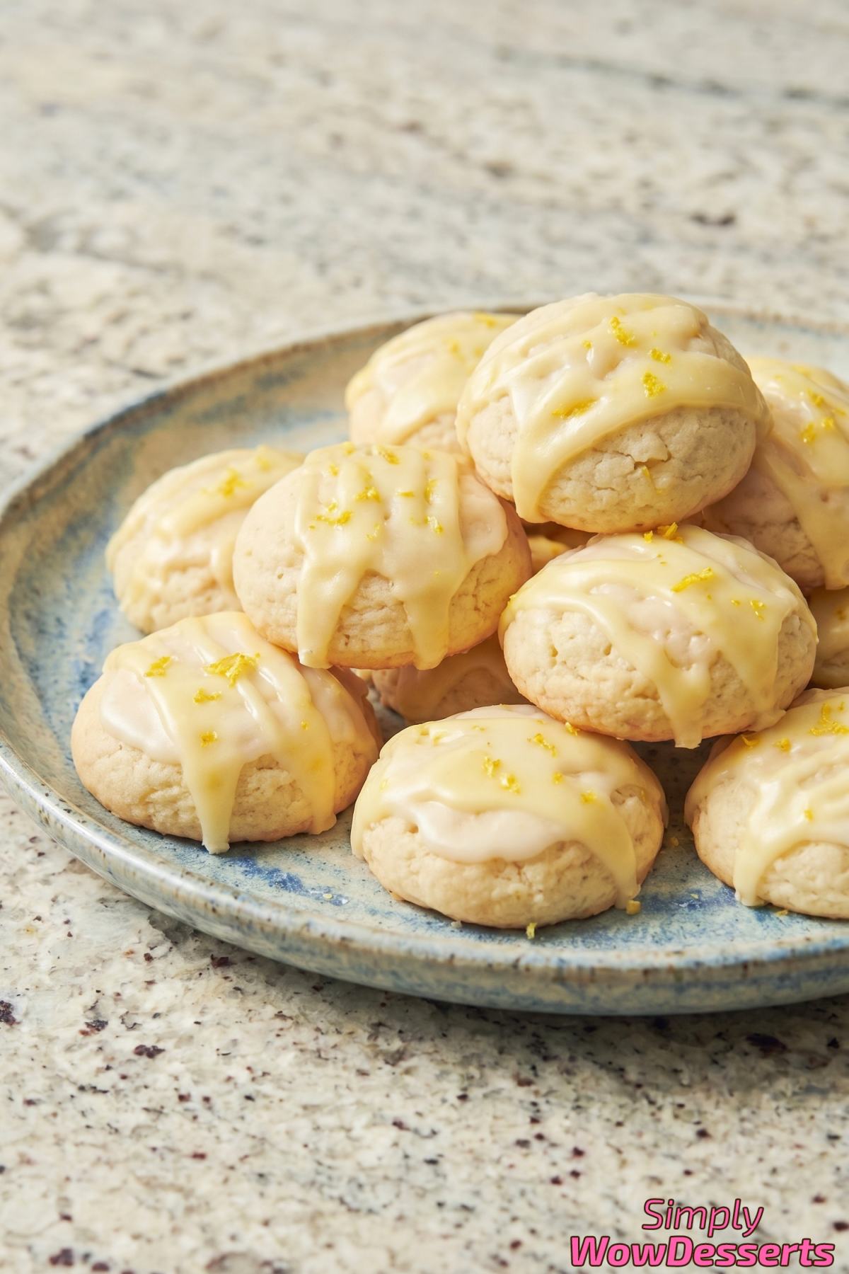 Soft homemade Italian lemon cookies