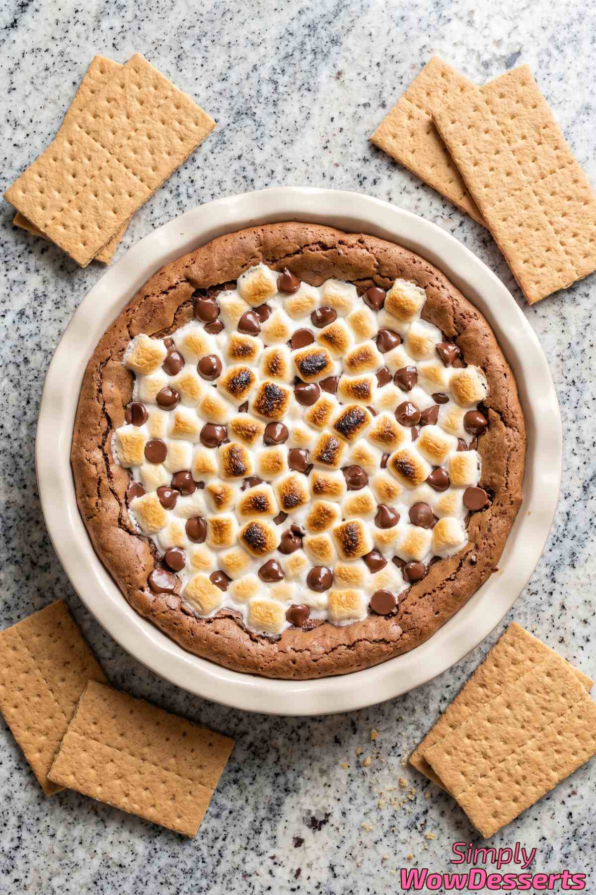Warm chocolate s'mores brownie dip