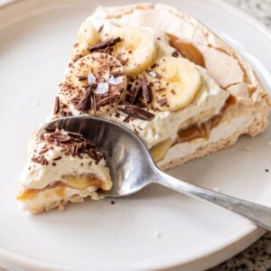 Banoffee Pavlova