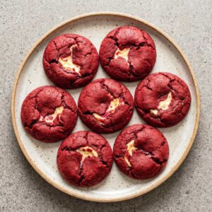 Red Velvet Cheesecake Cookies